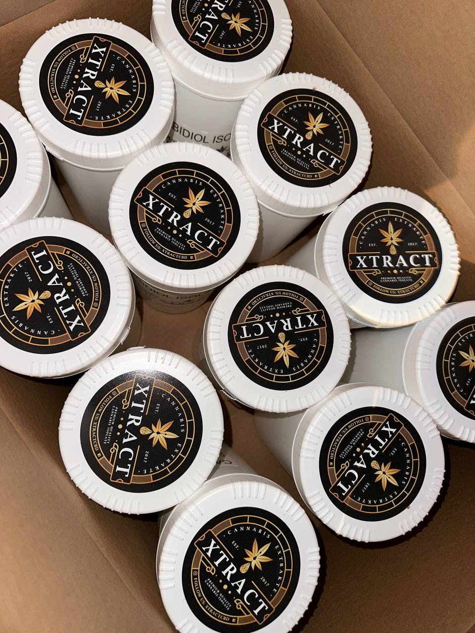 Isolat de CBD pur à 99%, garantie du meilleur prix !