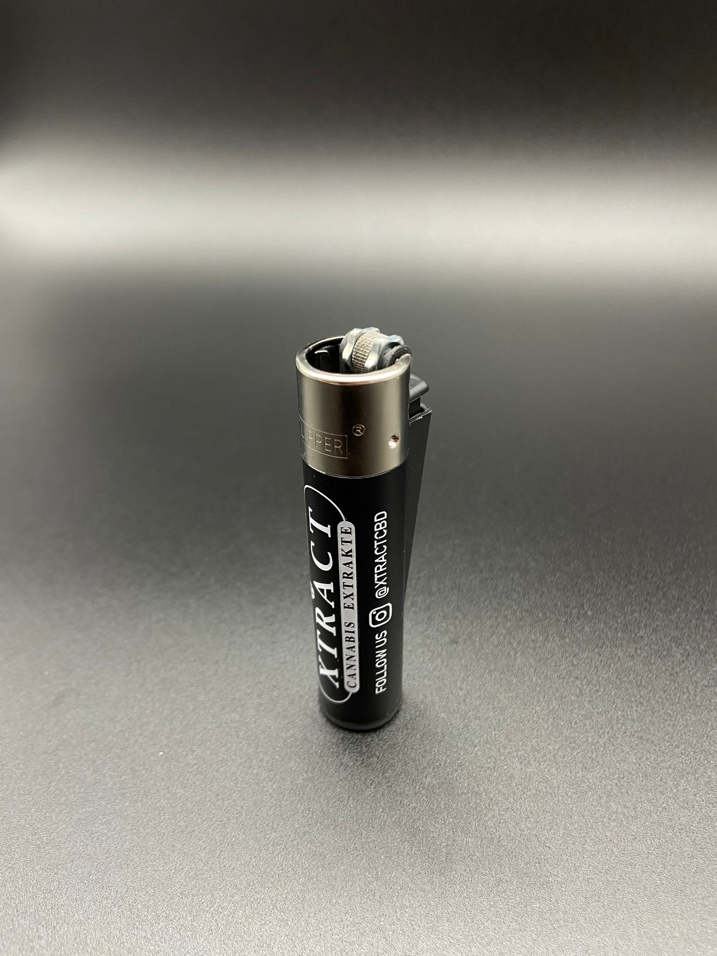 Ouvre-bouteille avec fonction lance-flammes | Tondeuse Xtract