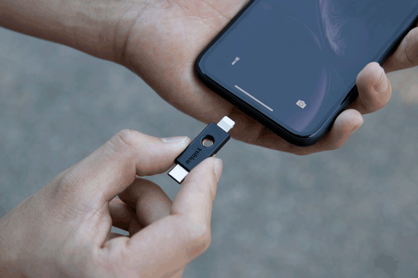 Technische Spezifikationen und Sicherheitsfunktionen der FIDO im YubiKey